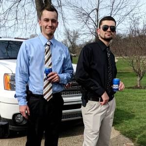 Meet your Posher, Aaron